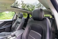 USED 2016 16 JAGUAR F-PACE 3.0d V6 S (300) 5dr Automatic AWD Euro 6 (Panoramic Sunroof, Meridian Incontrol Touch Pro Media Widescreen, Digital Virtual Cockpit, Apple CarPlay) Panoramic Glass Roof Pro Nav