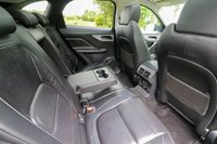 USED 2016 16 JAGUAR F-PACE 3.0d V6 S (300) 5dr Automatic AWD Euro 6 (Panoramic Sunroof, Meridian Incontrol Touch Pro Media Widescreen, Digital Virtual Cockpit, Apple CarPlay) Panoramic Glass Roof Pro Nav