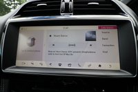 USED 2016 16 JAGUAR F-PACE 3.0d V6 S (300) 5dr Automatic AWD Euro 6 (Panoramic Sunroof, Meridian Incontrol Touch Pro Media Widescreen, Digital Virtual Cockpit, Apple CarPlay) Panoramic Glass Roof Pro Nav
