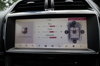 USED 2016 16 JAGUAR F-PACE 3.0d V6 S (300) 5dr Automatic AWD Euro 6 (Panoramic Sunroof, Meridian Incontrol Touch Pro Media Widescreen, Digital Virtual Cockpit, Apple CarPlay) Panoramic Glass Roof Pro Nav