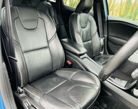 USED 2017 67 VOLVO V40 2.0 D2 R-DESIGN PRO NAV 5d 118 BHP GREAT SPECIFICATION  EXCELLENT CONDITION