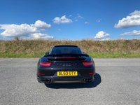 USED 2014 63 PORSCHE 911 3.8 TURBO PDK 2d 520 BHP PDK - SUNROOF - BOSE - NAVIGATION - DAB - LEATHER SEATS - 20 INCH ALLOY WHEELS - HEATED SEATS - BLACK METALLIC