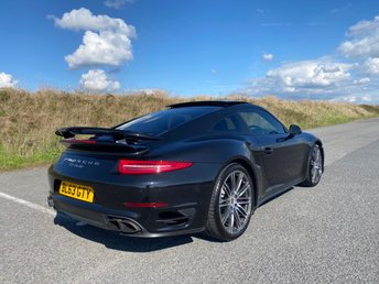 View our PORSCHE 911