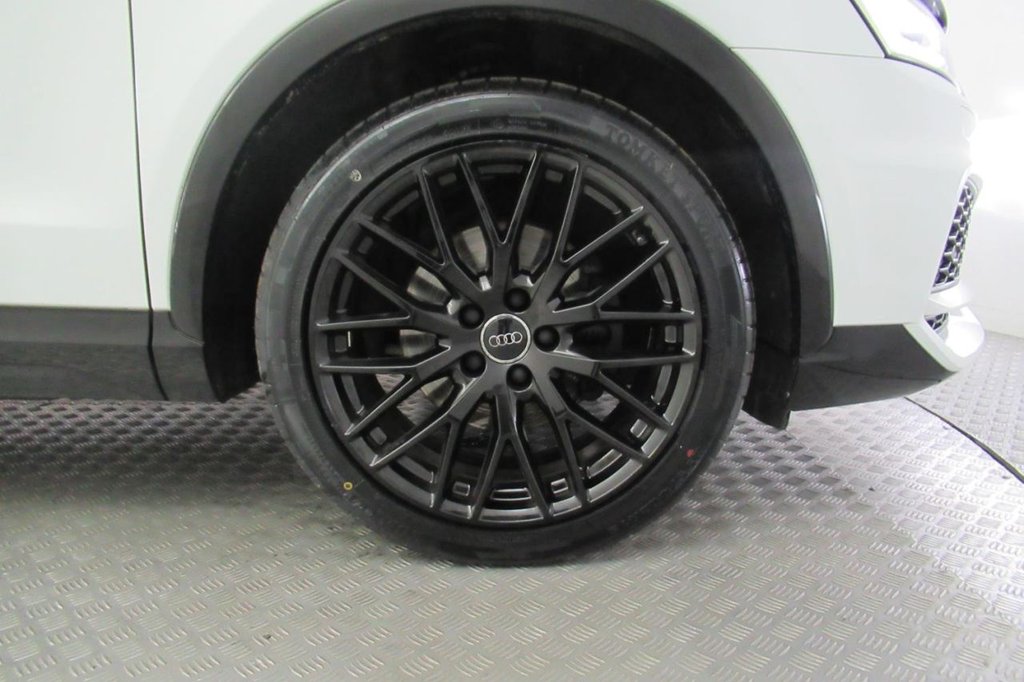 USED 2018 18 AUDI Q3 1.4 TFSI BLACK EDITION 5d  