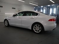 USED 2015 65 JAGUAR XE 2.0 GTDI PRESTIGE 4d 197 BHP ABSOLUTLEY STUNNING LOADED WITH FACTORY EXTRAS.
