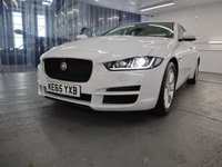 USED 2015 65 JAGUAR XE 2.0 GTDI PRESTIGE 4d 197 BHP ABSOLUTLEY STUNNING LOADED WITH FACTORY EXTRAS.
