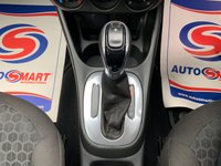 USED 2019 68 VAUXHALL CORSA 1.4 DESIGN 5d 89 BHP 2019 VAUXHALL CORSA DESIGN 5DR AUTOMATIC 1.4 - APPLE CAR PLAY - HEATED FRONT SCREEN - AUTOMATIC TRANSMISSION - CRUISE CONTROL/SPEED LIMITER - 2 FORMER KEEPER - HUGE SAVING ON LIST PRICE WHEN WAS NEW !!!