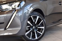 USED 2020 70 PEUGEOT 208 1.2 PURETECH ALLURE PREMIUM S/S 5d 100 BHP Sat Nav, Apple CarPlay, DAB