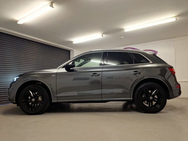 View our AUDI Q5
