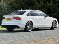 USED 2015 65 AUDI A4 2.0 TDI BLACK EDITION NAV 4d 187 BHP Audi Satellite Navigation DAB