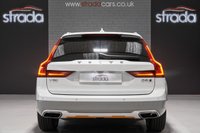 USED 2019 69 VOLVO V90 2.0 D5 POWERPULSE CROSS COUNTRY VOR AWD 5d 231 BHP +APPLE CARPLAY+HEADS UP DISPLAY+