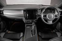 USED 2019 69 VOLVO V90 2.0 D5 POWERPULSE CROSS COUNTRY VOR AWD 5d 231 BHP +APPLE CARPLAY+HEADS UP DISPLAY+