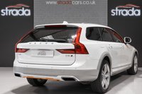 USED 2019 69 VOLVO V90 2.0 D5 POWERPULSE CROSS COUNTRY VOR AWD 5d 231 BHP +APPLE CARPLAY+HEADS UP DISPLAY+