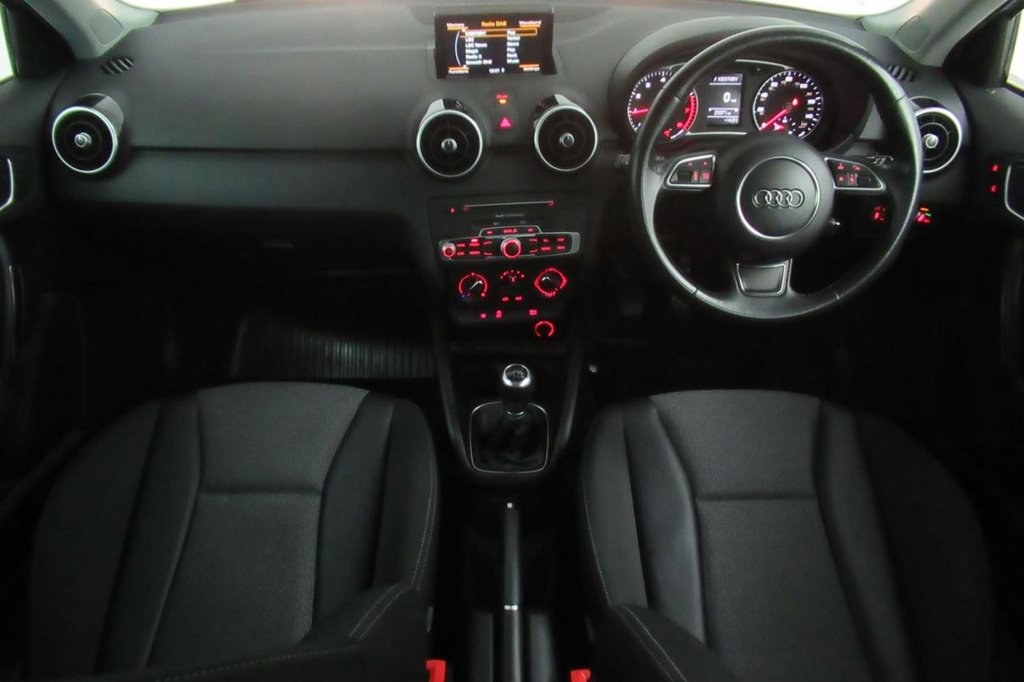 USED 2015 15 AUDI A1 1.4 SPORTBACK TFSI SPORT 5d  