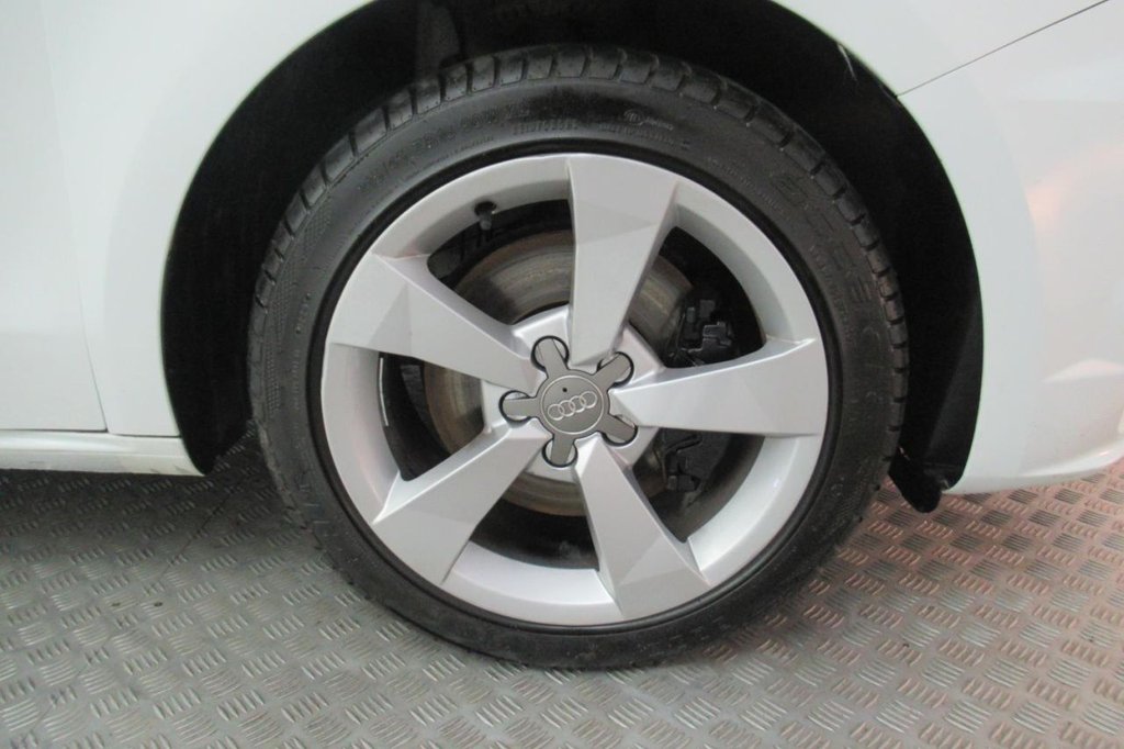 USED 2015 15 AUDI A1 1.4 SPORTBACK TFSI SPORT 5d  