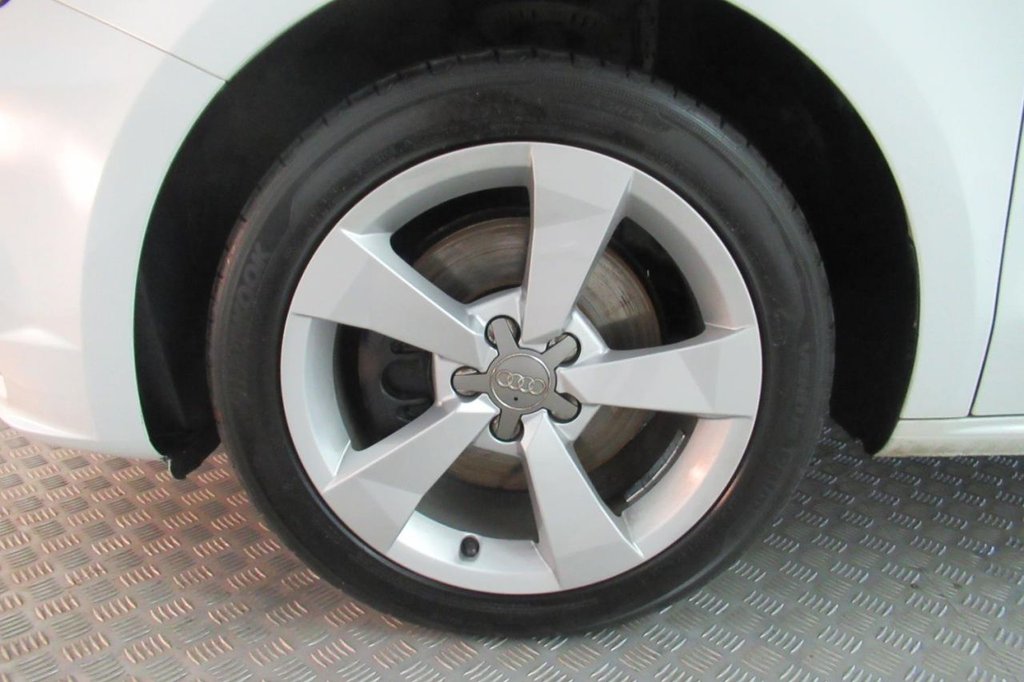 USED 2015 15 AUDI A1 1.4 SPORTBACK TFSI SPORT 5d  