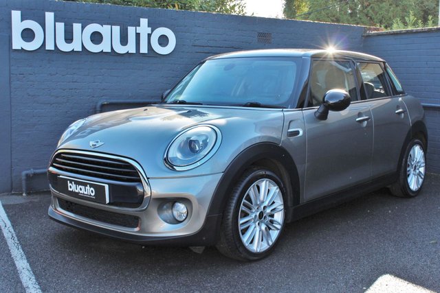 2017 17 MINI Hatch Cooper 1.5 COOPER 5d 134 BHP
