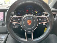 USED 2018 68 PORSCHE MACAN 2.0 PDK 5d 248 BHP 1 PRIVATE OWNER