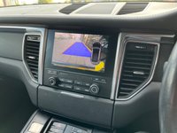 USED 2018 68 PORSCHE MACAN 2.0 PDK 5d 248 BHP 1 PRIVATE OWNER