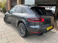USED 2018 68 PORSCHE MACAN 2.0 PDK 5d 248 BHP 1 PRIVATE OWNER