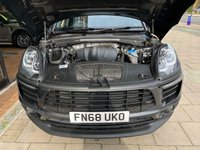 USED 2018 68 PORSCHE MACAN 2.0 PDK 5d 248 BHP 1 PRIVATE OWNER