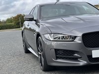 USED 2018 18 JAGUAR XE 2.0 R-SPORT INGENIUM 4d 247 BHP 247 BHP Black Pack & Black 19"Alloy