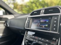USED 2018 18 JAGUAR XE 2.0 R-SPORT INGENIUM 4d 247 BHP 247 BHP Black Pack & Black 19"Alloy