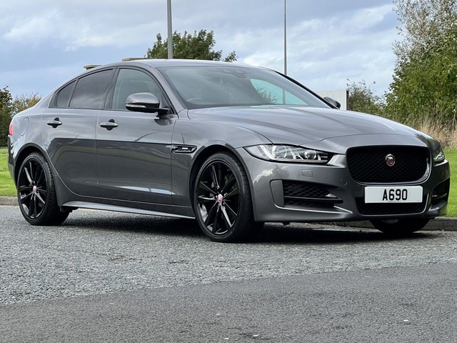 2018 18 Jaguar Xe 2.0 R-SPORT INGENIUM 4d 247 BHP