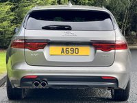 USED 2019 19 JAGUAR XF 2.0 D R-SPORT 5d 177 BHP Black Pack Black 19" Alloys