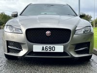 USED 2019 19 JAGUAR XF 2.0 D R-SPORT 5d 177 BHP Black Pack Black 19" Alloys
