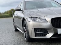 USED 2019 19 JAGUAR XF 2.0 D R-SPORT 5d 177 BHP Black Pack Black 19" Alloys