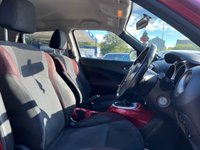 USED 2011 60 NISSAN JUKE 1.6 ACENTA PREMIUM 5d 117 BHP BLUETOOTH + AUX + REVERSING CAMERA + SAT NAV +  CLIMATE CONTROL + SPORT / NORMAL / ECO DRIVING MODES