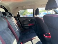 USED 2011 60 NISSAN JUKE 1.6 ACENTA PREMIUM 5d 117 BHP BLUETOOTH + AUX + REVERSING CAMERA + SAT NAV +  CLIMATE CONTROL + SPORT / NORMAL / ECO DRIVING MODES