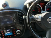 USED 2011 60 NISSAN JUKE 1.6 ACENTA PREMIUM 5d 117 BHP BLUETOOTH + AUX + REVERSING CAMERA + SAT NAV +  CLIMATE CONTROL + SPORT / NORMAL / ECO DRIVING MODES