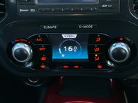 USED 2011 60 NISSAN JUKE 1.6 ACENTA PREMIUM 5d 117 BHP BLUETOOTH + AUX + REVERSING CAMERA + SAT NAV +  CLIMATE CONTROL + SPORT / NORMAL / ECO DRIVING MODES