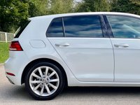USED 2017 67 VOLKSWAGEN GOLF 2.0 GT TDI BLUEMOTION TECHNOLOGY 5d 148 BHP 2 KEYS + VERY ECONOMICAL !!
