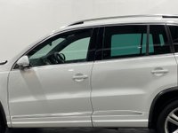 USED 2015 15 VOLKSWAGEN TIGUAN 2.0 R LINE TDI BLUEMOTION TECHNOLOGY 4MOTION 5d 139 BHP 