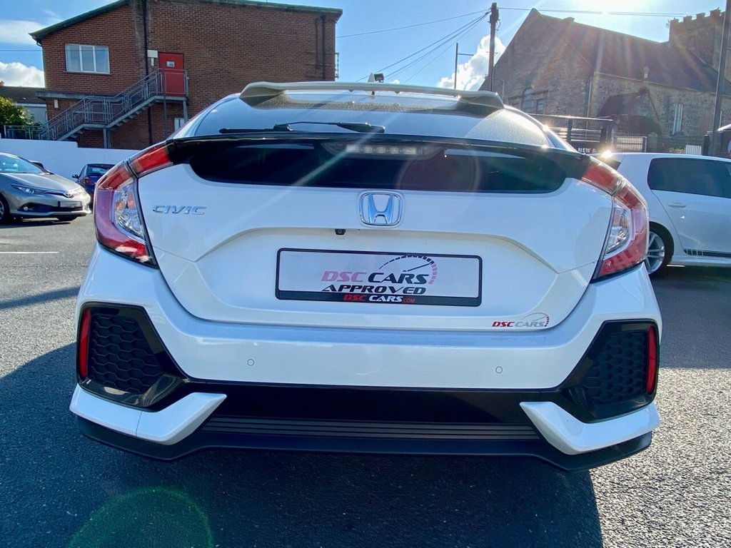 USED 2018 18 HONDA CIVIC 1.6 I-DTEC SR 5d 118 BHP SAT NAV & REVERSING CAMERA