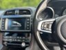 USED 2017 67 JAGUAR F-PACE 2.0 R-SPORT AWD 5d 178 BHP Panoramic Glass Roof 4X4  DAB
