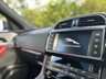 USED 2017 67 JAGUAR F-PACE 2.0 R-SPORT AWD 5d 178 BHP Panoramic Glass Roof 4X4  DAB