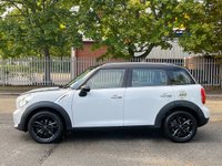 USED 2011 11 MINI COUNTRYMAN 1.6 COOPER D 5d 112 BHP 