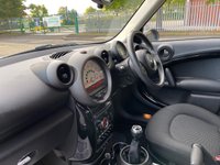 USED 2011 11 MINI COUNTRYMAN 1.6 COOPER D 5d 112 BHP 