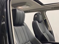 USED 2009 59 LAND ROVER RANGE ROVER 3.6 TDV8 VOGUE 5d 271 BHP Outstanding Low Mileage 48255 Miles 2 Previous Owners , Hosting a complete Service History , Santorini Black , Full Ebony Leather , Heated Front Seats , Heated Steering wheel