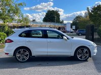 USED 2012 12 PORSCHE CAYENNE 3.0 D V6 TIPTRONIC 5d 245 BHP 