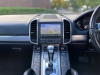 USED 2012 12 PORSCHE CAYENNE 3.0 D V6 TIPTRONIC 5d 245 BHP 