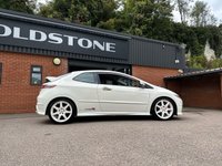 USED 2009 09 HONDA CIVIC 2.0L I-VTEC TYPE-R CHAMPIONSHIP WHITE 3d 198 BHP TOTALLY ORIGINAL