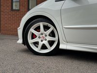 USED 2009 09 HONDA CIVIC 2.0L I-VTEC TYPE-R CHAMPIONSHIP WHITE 3d 198 BHP TOTALLY ORIGINAL