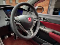 USED 2009 09 HONDA CIVIC 2.0L I-VTEC TYPE-R CHAMPIONSHIP WHITE 3d 198 BHP TOTALLY ORIGINAL