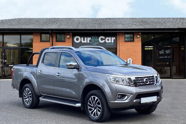 1970 Nissan Navara 