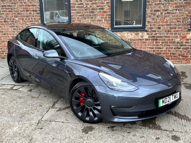 2021 S Tesla Model 3 0.0 PERFORMANCE AWD 4d 302 BHP